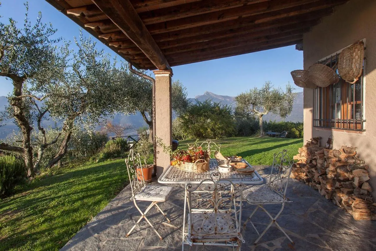 Villa La Piana Mommio